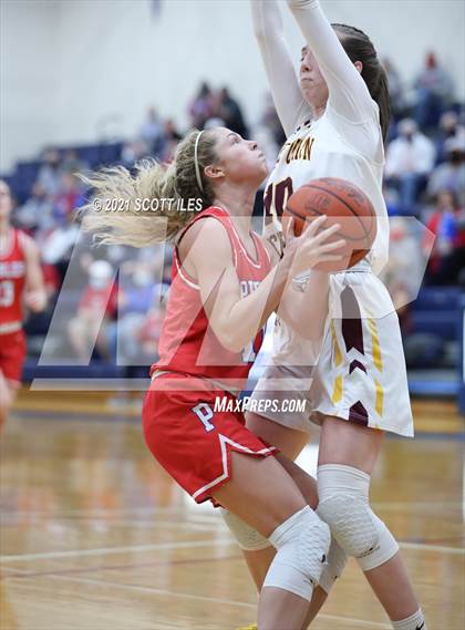 Thumbnail 2 in Peebles vs Berne Union (OHSAA D4 Regional Semifinal) photogallery.