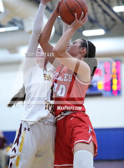 Thumbnail 3 in Peebles vs Berne Union (OHSAA D4 Regional Semifinal) photogallery.