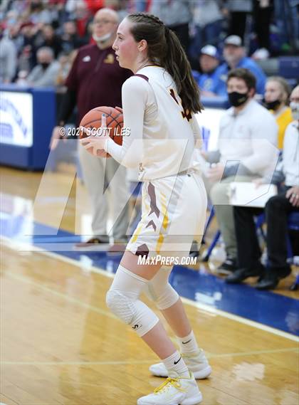 Thumbnail 2 in Peebles vs Berne Union (OHSAA D4 Regional Semifinal) photogallery.