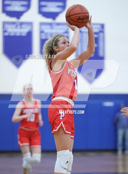 Thumbnail 2 in Peebles vs Berne Union (OHSAA D4 Regional Semifinal) photogallery.