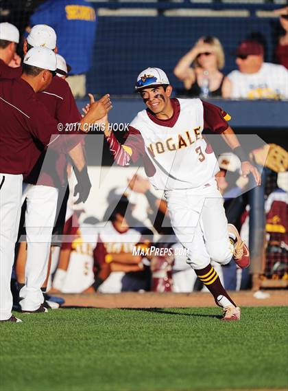 Thumbnail 1 in Nogales vs. Salpointe Catholic (AIA 4A Final) photogallery.
