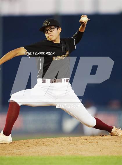 Thumbnail 3 in Nogales vs. Salpointe Catholic (AIA 4A Final) photogallery.