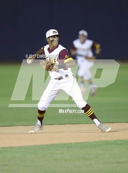 Thumbnail 1 in Nogales vs. Salpointe Catholic (AIA 4A Final) photogallery.