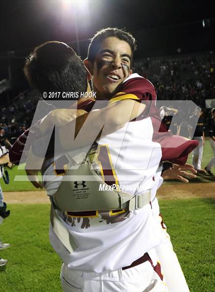 Thumbnail 1 in Nogales vs. Salpointe Catholic (AIA 4A Final) photogallery.