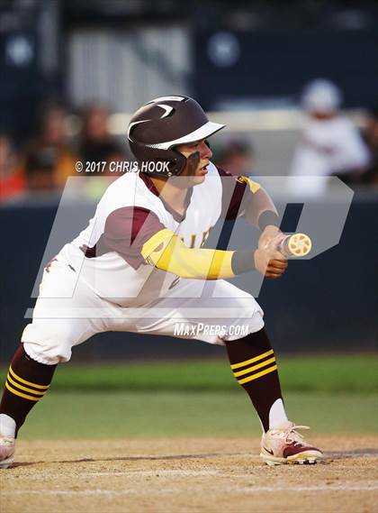 Thumbnail 1 in Nogales vs. Salpointe Catholic (AIA 4A Final) photogallery.