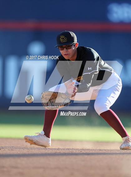 Thumbnail 3 in Nogales vs. Salpointe Catholic (AIA 4A Final) photogallery.