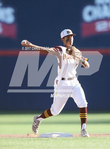 Thumbnail 3 in Nogales vs. Salpointe Catholic (AIA 4A Final) photogallery.