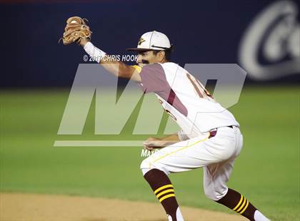 Thumbnail 3 in Nogales vs. Salpointe Catholic (AIA 4A Final) photogallery.