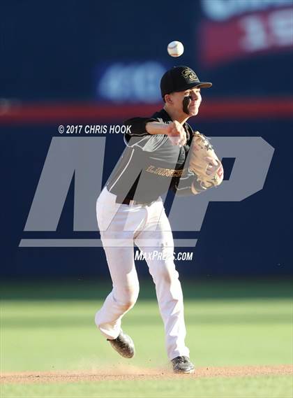 Thumbnail 1 in Nogales vs. Salpointe Catholic (AIA 4A Final) photogallery.