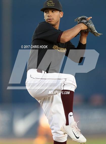 Thumbnail 2 in Nogales vs. Salpointe Catholic (AIA 4A Final) photogallery.