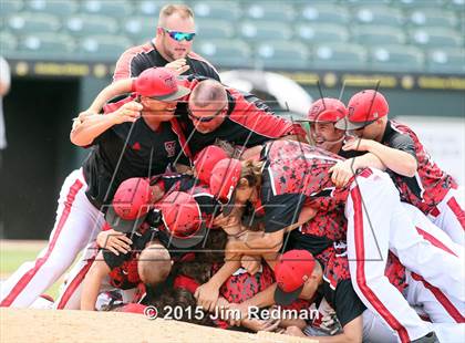 Thumbnail 2 in Bishop vs. West (UIL 3A Final) photogallery.