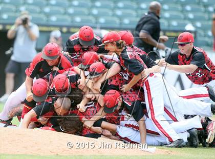 Thumbnail 2 in Bishop vs. West (UIL 3A Final) photogallery.