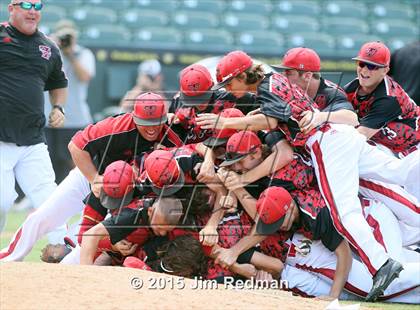 Thumbnail 1 in Bishop vs. West (UIL 3A Final) photogallery.