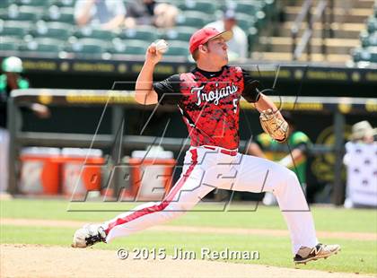 Thumbnail 1 in Bishop vs. West (UIL 3A Final) photogallery.
