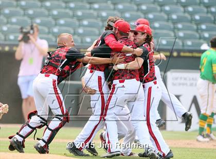 Thumbnail 3 in Bishop vs. West (UIL 3A Final) photogallery.