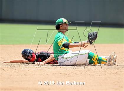 Thumbnail 2 in Bishop vs. West (UIL 3A Final) photogallery.