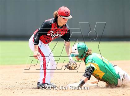 Thumbnail 3 in Bishop vs. West (UIL 3A Final) photogallery.