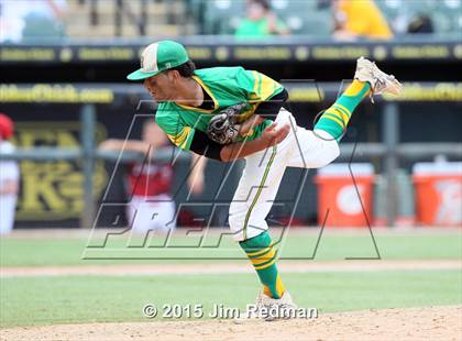 Thumbnail 2 in Bishop vs. West (UIL 3A Final) photogallery.