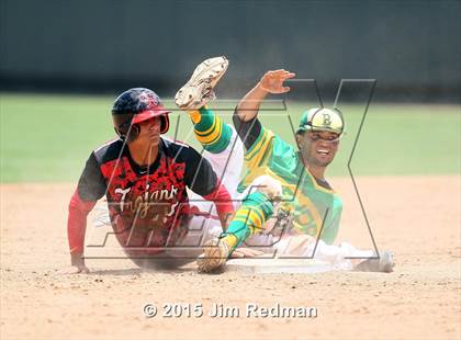 Thumbnail 2 in Bishop vs. West (UIL 3A Final) photogallery.