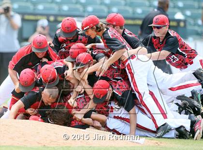 Thumbnail 3 in Bishop vs. West (UIL 3A Final) photogallery.