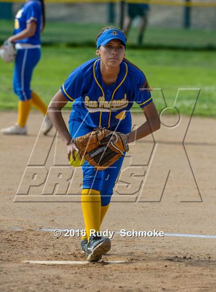 Thumbnail 3 in San Pasqual @ San Dieguito Academy photogallery.