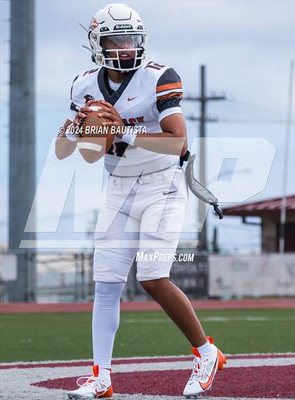 Thumbnail 1 in Pac-Five vs. McKinley photogallery.