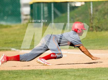 Thumbnail 3 in Woodbridge @ Irvine photogallery.
