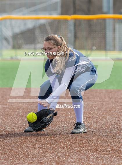 Thumbnail 3 in Windsor @ Wethersfield photogallery.