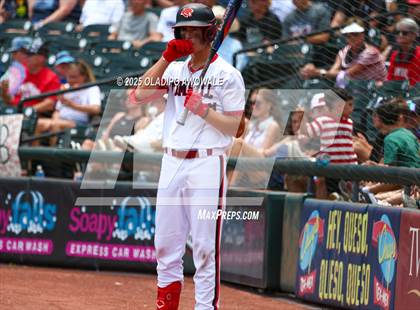 Thumbnail 3 in Tomball vs. Kingwood (UIL Baseball 6A D2 Final) photogallery.