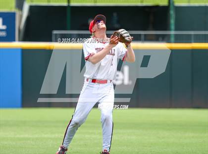 Thumbnail 3 in Tomball vs. Kingwood (UIL Baseball 6A D2 Final) photogallery.