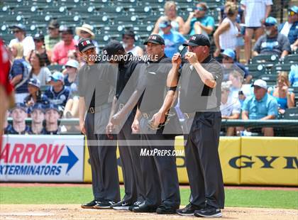 Thumbnail 3 in Tomball vs. Kingwood (UIL Baseball 6A D2 Final) photogallery.