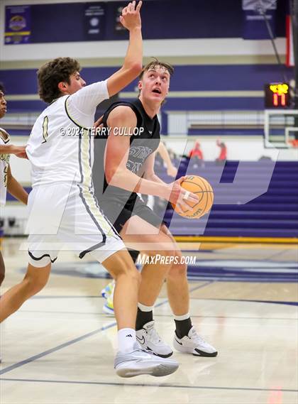 Thumbnail 3 in Rock Canyon vs. Herriman (Tournament of Champions) photogallery.