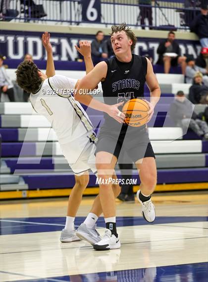 Thumbnail 3 in Rock Canyon vs. Herriman (Tournament of Champions) photogallery.