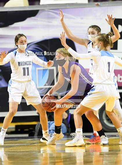 Thumbnail 1 in Platte Valley vs. Lutheran (CHSAA 3A State Final) photogallery.