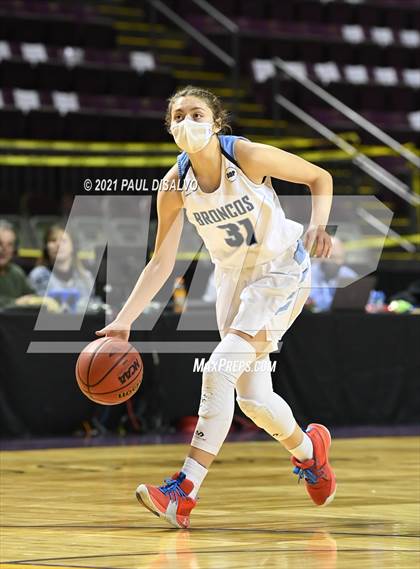 Thumbnail 2 in Platte Valley vs. Lutheran (CHSAA 3A State Final) photogallery.