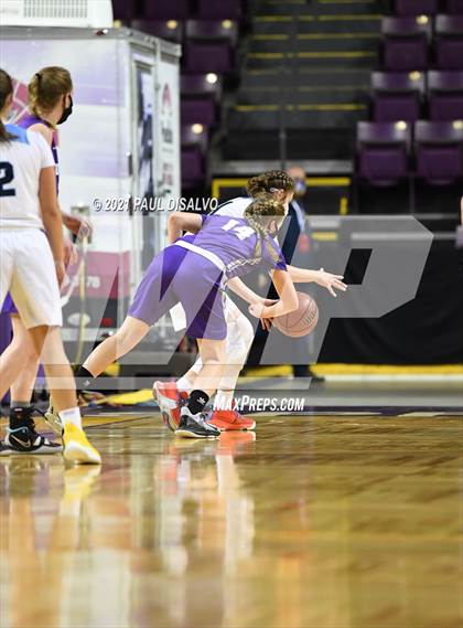 Thumbnail 3 in Platte Valley vs. Lutheran (CHSAA 3A State Final) photogallery.