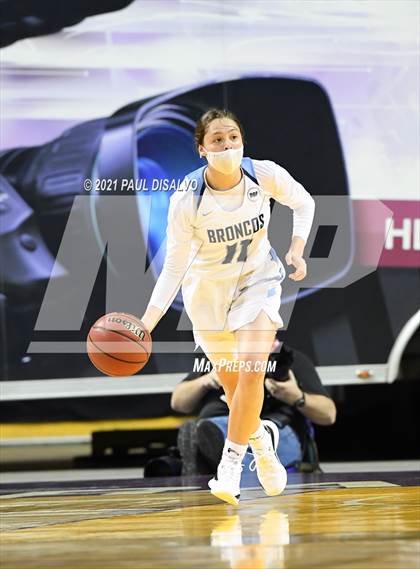 Thumbnail 3 in Platte Valley vs. Lutheran (CHSAA 3A State Final) photogallery.
