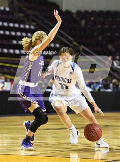 Thumbnail 2 in Platte Valley vs. Lutheran (CHSAA 3A State Final) photogallery.