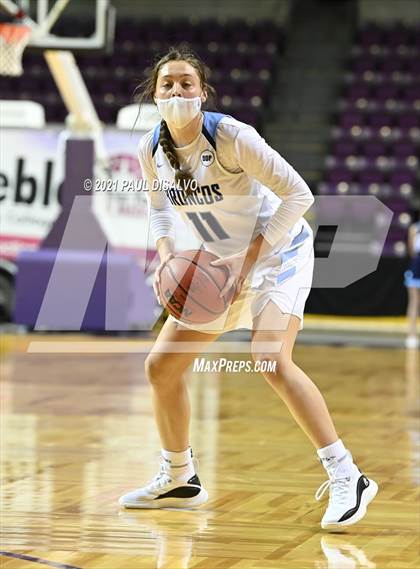 Thumbnail 2 in Platte Valley vs. Lutheran (CHSAA 3A State Final) photogallery.