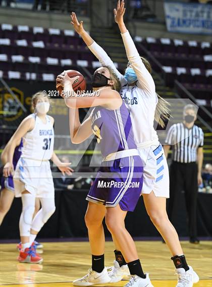 Thumbnail 3 in Platte Valley vs. Lutheran (CHSAA 3A State Final) photogallery.
