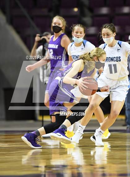 Thumbnail 3 in Platte Valley vs. Lutheran (CHSAA 3A State Final) photogallery.