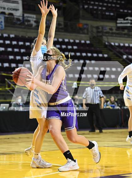 Thumbnail 2 in Platte Valley vs. Lutheran (CHSAA 3A State Final) photogallery.