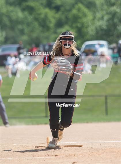 Thumbnail 2 in Franklin vs Cathedral Prep (PIAA D10 4A Championship) photogallery.