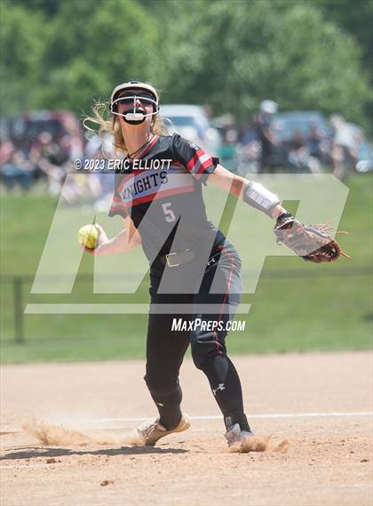 Thumbnail 1 in Franklin vs Cathedral Prep (PIAA D10 4A Championship) photogallery.