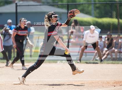 Thumbnail 2 in Franklin vs Cathedral Prep (PIAA D10 4A Championship) photogallery.