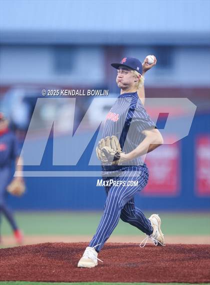 Thumbnail 2 in Neshoba Central vs South Panola (MHSAA Class 6A Round 1)  photogallery.