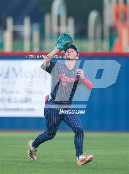 Thumbnail 3 in Neshoba Central vs South Panola (MHSAA Class 6A Round 1)  photogallery.