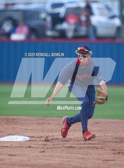 Thumbnail 1 in Neshoba Central vs South Panola (MHSAA Class 6A Round 1)  photogallery.