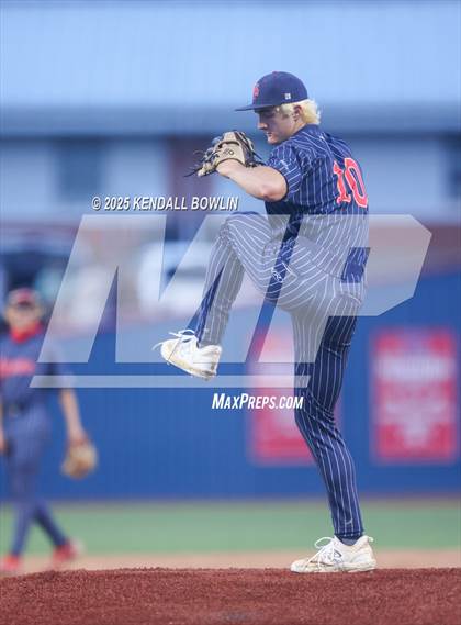 Thumbnail 2 in Neshoba Central vs South Panola (MHSAA Class 6A Round 1)  photogallery.