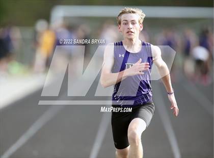 Thumbnail 3 in Porter Ridge Track Meet photogallery.